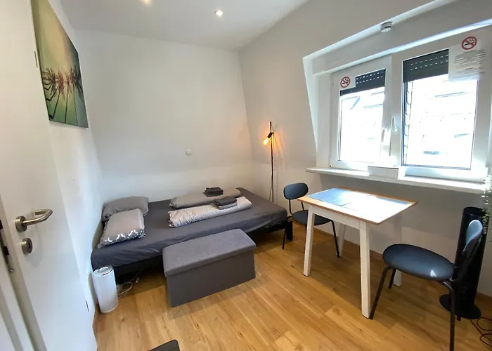 2 - Eigenes Bad,kueche - Wifi - Parkplatz Apartman *